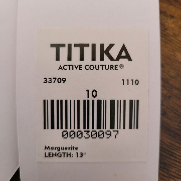 NWT Titika Marguerite Black Strappy Perforated Low Impact Bra 10 - Picture 7 of 7